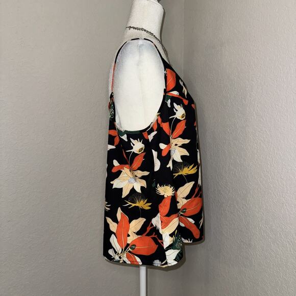 Shein Curve Tank Top Women's 0XL Multicolor Floral Spaghetti Straps V-Neck - Picture 2 of 8